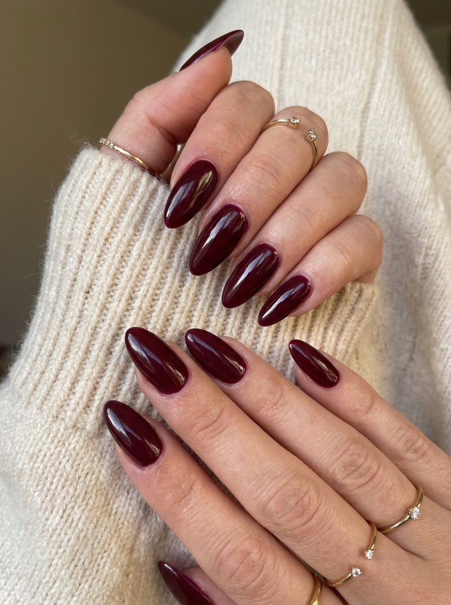 Elegant Burgundy Fall Nails – gepflegte Nagelidee 2026